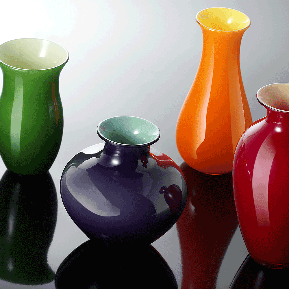 Vasi di Murano: Capolavori di Vetro e Tradizione Artigianale Italiana
